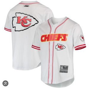 NFL Men's Kansas City Chiefs Pro Standard White Mesh Button-Up Shirt XL